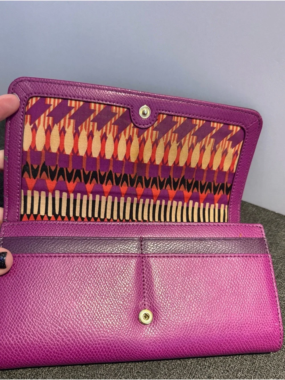 Vera Bradley Plum Leather Wallet with Gold Logo - Picture 3 of 9